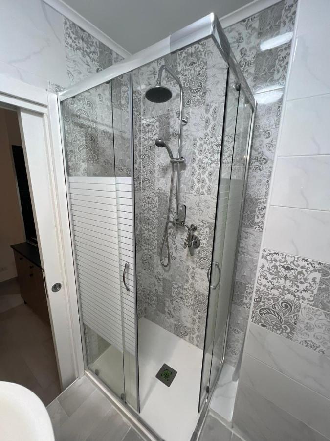 Cristiano Room Неаполь Экстерьер фото